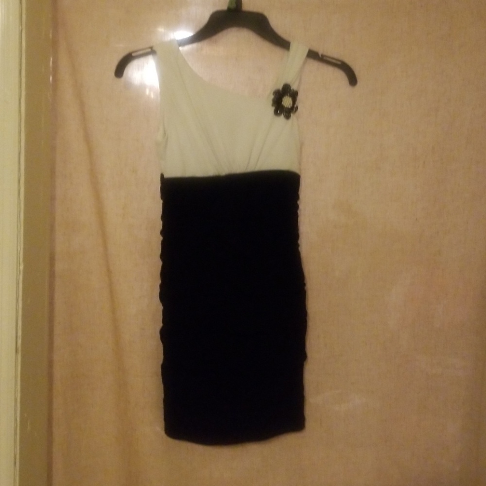 Kids size 10 dress